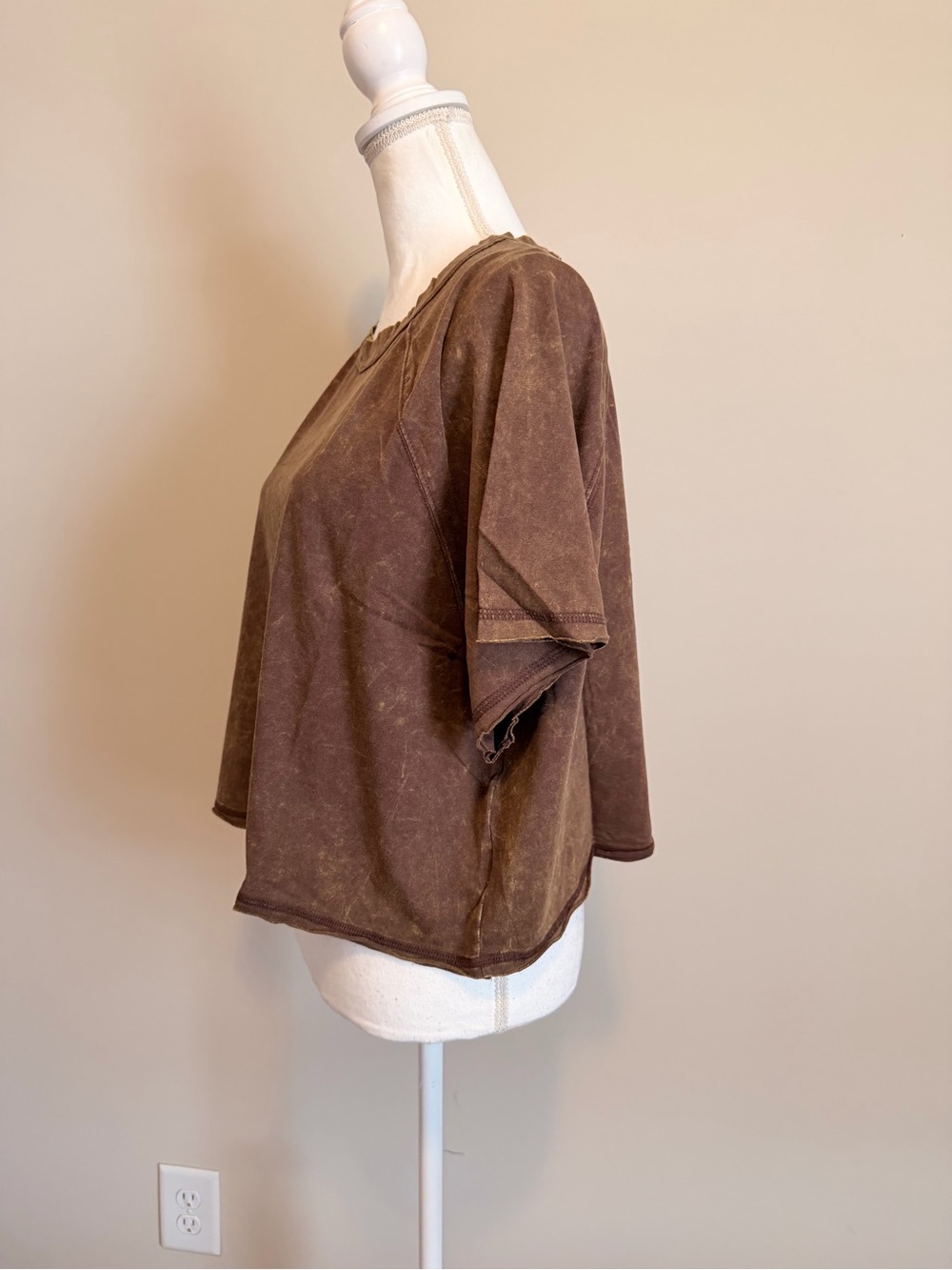 Zenana Acid Washed Round Neck Crop Tee in mahogany oversized size S/M NIB - Picture 7 of 8